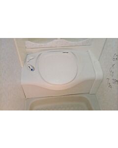 Toalett 67 x 40 cm
